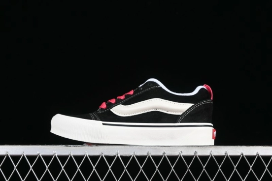 Vans Classics Knu Skool Retro Skate Shoes with Thickened Tongue and Oversized Toe - VN0009QCBLK