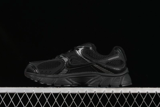 Nike V5 RNR Millennium Classic Retro Running Shoes with Foam Midsole - HJ5228-001