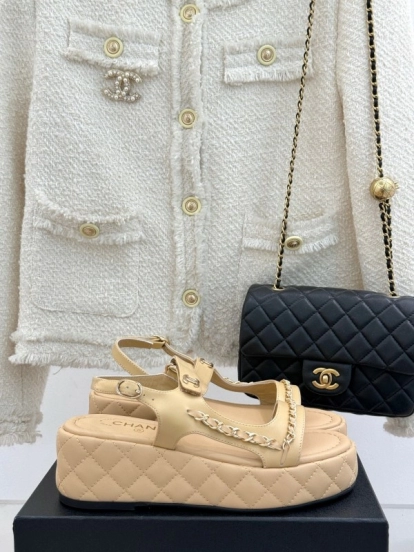 2025 Women Chanel Beige Leather Platform Sandals Chain KFY00270