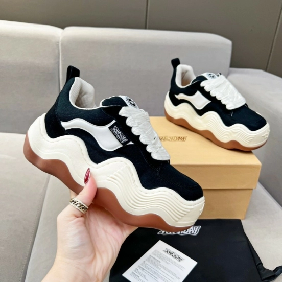 2025 Unisex HEYDAY Black White Canvas Suede Wave Pattern Sneakers KFY00260