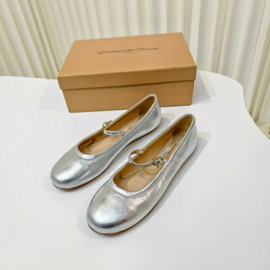 Gianvito Rossi Bohemian Style Flat Ballet Shoes - LY00310